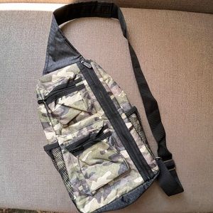 Thirty-One Sling Camo Bag